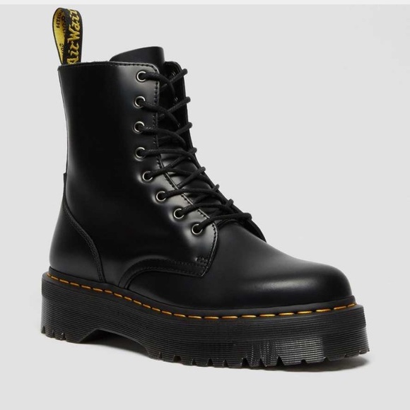 Dr.Martens JADON SMOOTH LEATHER PLATFORM Boots 10 Ladies - Picture 1 of 5